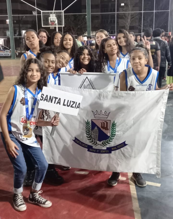 Estudantes de Itaú de Minas representam a cidade na etapa microrregional  dos Jogos Escolares