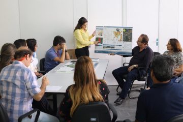 Reunião discute criação de parque filtrante na cidade e despoluição do Rio das Velhas
