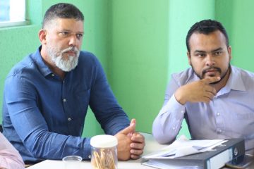 Encontro discute ações para atender famílias vítimas das chuvas