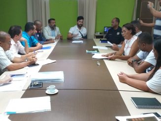 Reunião entre Prefeito, vice e secretários discute medidas a serem aplicadas no município após chuvas