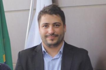 Prefeito apresenta novo Secretário de Governo