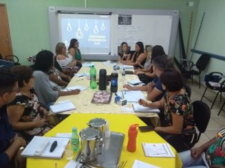 Educação promove capacitação profissional e discussão sobre melhorias das  práticas pedagógicas em sala de aula