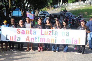 PASSEATA  CONSCIENTIZA POPULAÇÃO CONTRA OS MANICÔMIOS