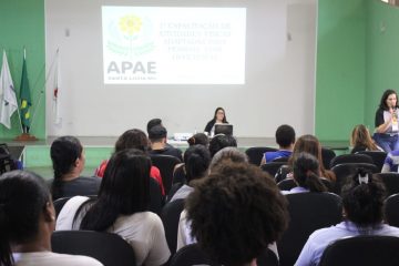 Prefeitura promove capacitação para profissionais que atendem pessoas com deficiência