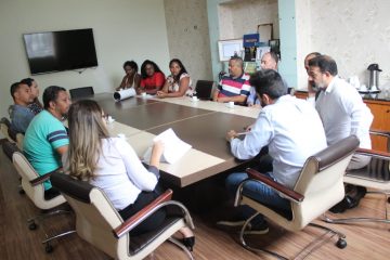 Prefeitura realiza encontro com  líderes comunitários de  ocupações e regiões não regulares para informar publicação de Decreto que permite aos moradores o direito ao número residencial e acesso a serviços de água, luz e outros essenciais