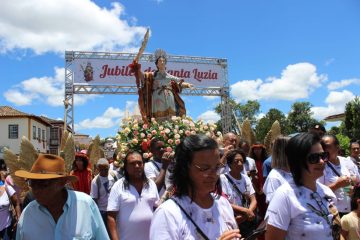 Programação no Dia de Romeiros encerra Jubileu de Santa Luzia 2019
