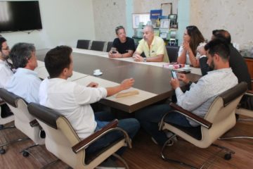 Prefeitura realiza reunião com empreendedores do bairro Petrópolis II