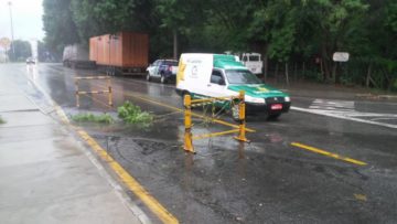 Atenção motoristas  – Obra  da COPASA em frente ao Café Três Corações