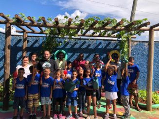 Escola Integral recebe mudas do Horto Florestal