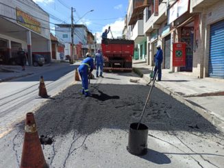 Prefeitura intensifica Operação Tapa-Buracos em toda a cidade