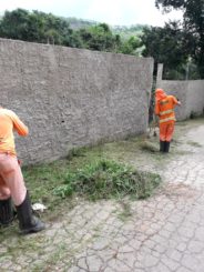 Mutirão de limpeza no bairro Pinhões