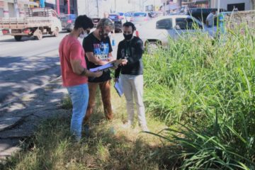 Prefeitura intensifica fiscalização em  propriedades e lotes vagos com mato alto, sem cercamento, calçadas e abandonados na cidade