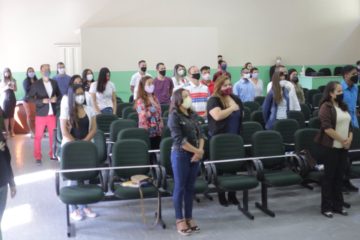 Novos Agentes Comunitários de Saúde aprovados no concurso público da administração municipal foram empossados nesta sexta-feira