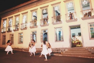 Grupo Louvor Alvorada encerra apresentações do Natal de Luz em Santa Luzia