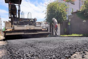 Iniciada pavimentação asfáltica rua Ubatuba, no bairro São Benedito