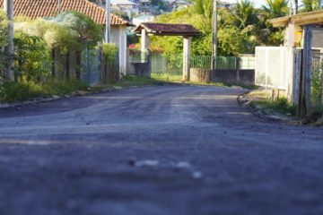 Concluídas as obras de drenagem pluvial e recapeamento da Rua Otávio dos Santos