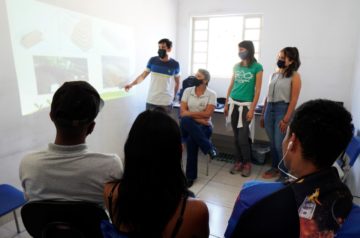 Projeto Hortas Luzienses ensina novo ofício a menores que cumprem medidas socioeducativas