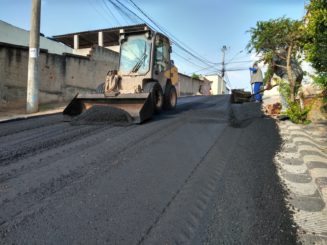 Obras de asfaltamento seguem no bairro São Cosme
