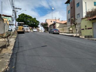 Obras de asfaltamento chegam ao bairro São Benedito