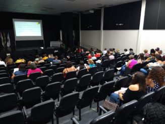 Capacitação prepara profissionais para avaliações do Sistema Mineiro de Avaliação e Equidade da Educação Pública (Simave)