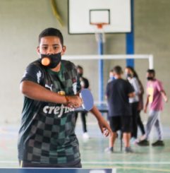 Prefeitura continua ampliação das práticas esportivas, com aquisição de cerca de 20 mesas  para tênis de mesa (conhecido como pingue pongue) em diversas escolas municipais