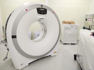 Hospital São João de Deus recebe tomógrafo para atender população luziense