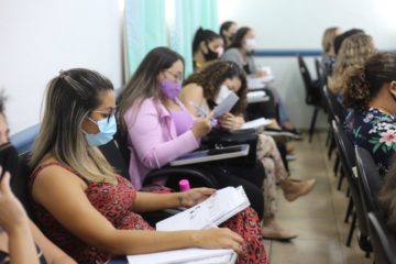 Secretaria de Educação promove capacitação sobre alfabetização e letramento