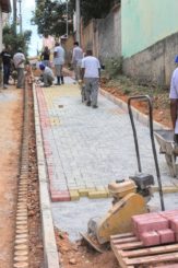 Prefeitura revitaliza beco no bairro Cristina
