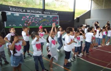 Festa da Familia movimenta escolas municipais de Santa Luzia