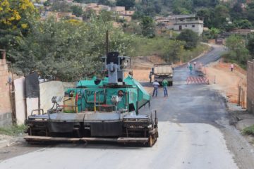 Iniciado asfaltamento da Rua Paraíso