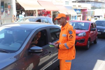 Blitze educativas orientam a população sobre a prevenção de incêndios