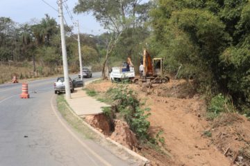 Iniciada obra de contenção da margem do Rio das Velhas na Av. Beira-Rio