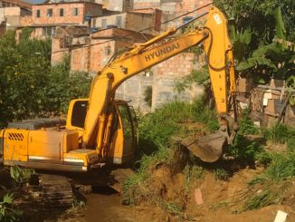 Córregos passam por limpeza para prevenção de enchentes