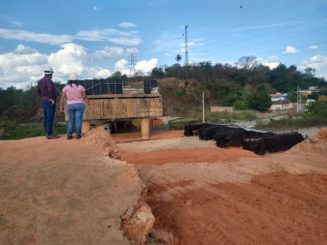 Obra do viaduto está em fase final