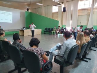 Secretaria de Educação promove reunião com os conselhos ligados à pasta