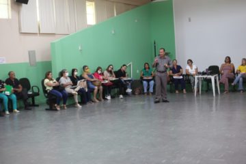 Secretaria de Educação promove reunião sobre novas diretrizes do CEAMEI