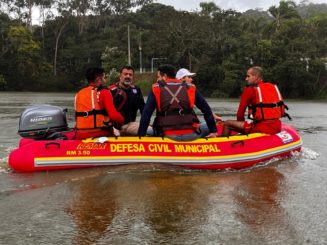 Prefeitura adquire botes com motor para atuar no período chuvoso