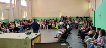 Reunião com supervisores escolares define diretrizes para o início do ano letivo no município