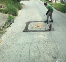 Vários bairros são atendidos pela Operação Tapa-Buracos