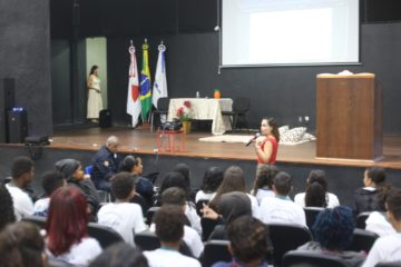 Seminário de Combate às Drogas encerra Fevereiro Vermelho