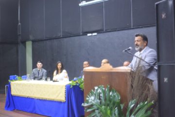 Prefeitura promove cerimônia de entrega da Comenda Antônio de Castro Silva