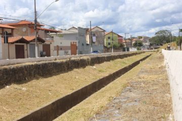 Concluídos serviços de capina e limpeza do Canal do Cristina