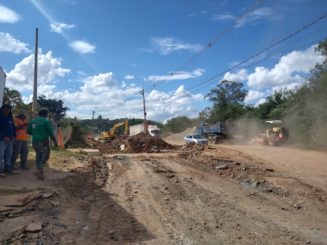 Avançam obras de drenagem e pavimentação asfáltica na Avenida Doutor Ângelo Teixeira da Costa