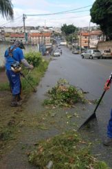Prefeitura de Santa Luzia reforça serviços de limpeza urbana em toda a cidade