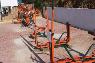 Prefeitura instala academia ao ar livre em área que servia de bora-fora irregular