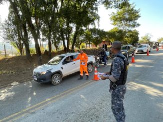 Defesa Civil realiza blitz educativa sobre o Dia Mundial do Meio Ambiente