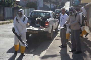 Prefeitura faz borrifação contra Aedes aegypti no bairro Nossa Senhora das Graças