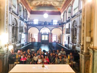Alunos da E.M. Profa. Síria Thébit realizam visita guiada ao Centro Histórico