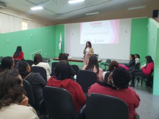Seminário sobre violência contra a mulher debate tema com profissionais da Saúde