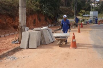 Prefeitura inicia construção de uma pista de caminhada no bairro Morada do Rio